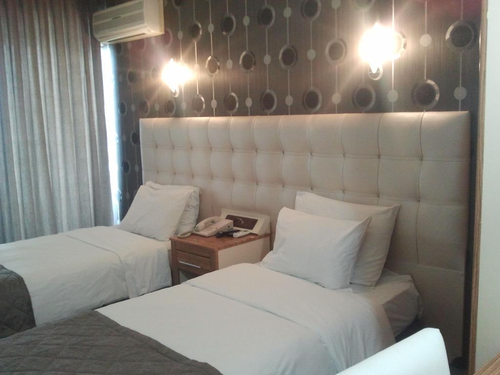 Hotel Kocaman Esmirna Habitación foto