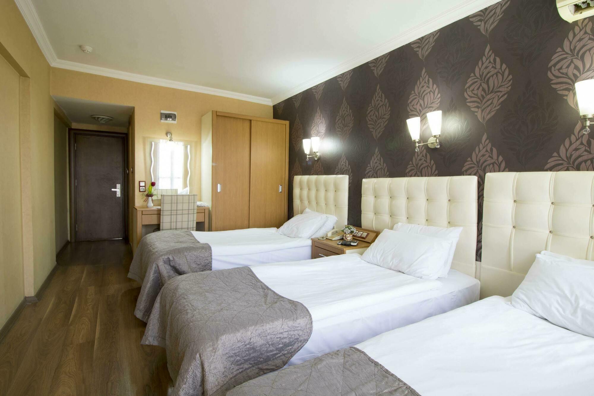 Hotel Kocaman Esmirna Exterior foto