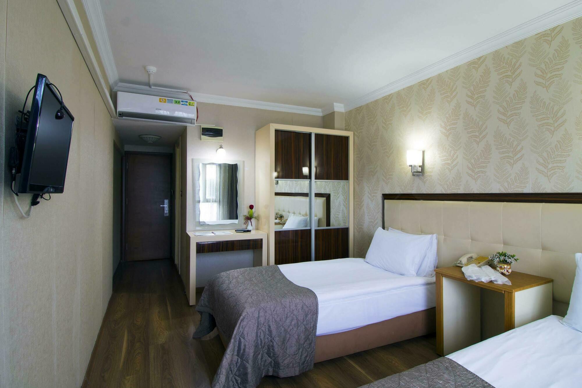 Hotel Kocaman Esmirna Exterior foto